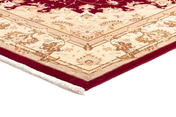 5' 6 x 8' Tabriz Rug