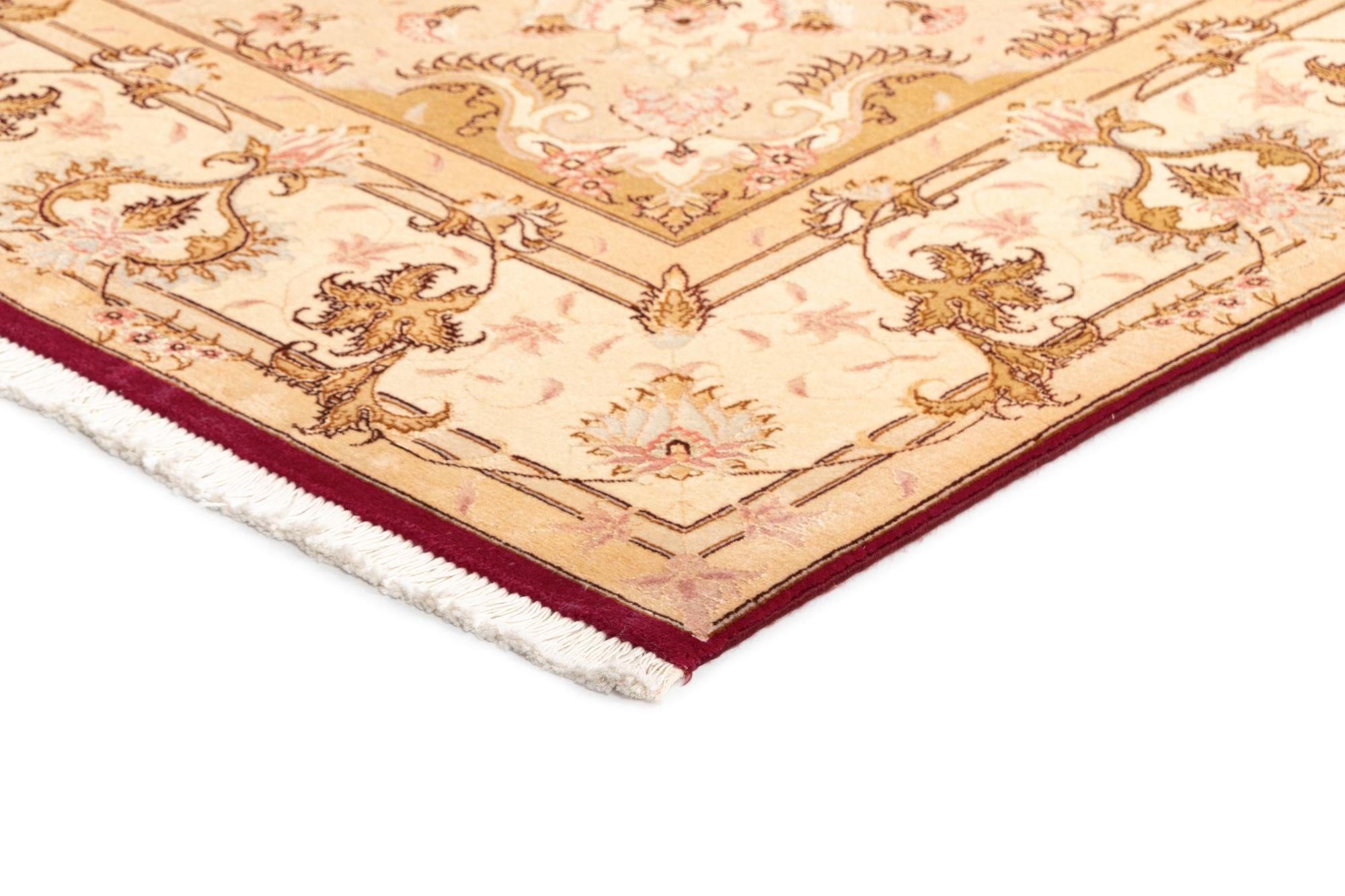 5' 6 x 8' Tabriz Rug