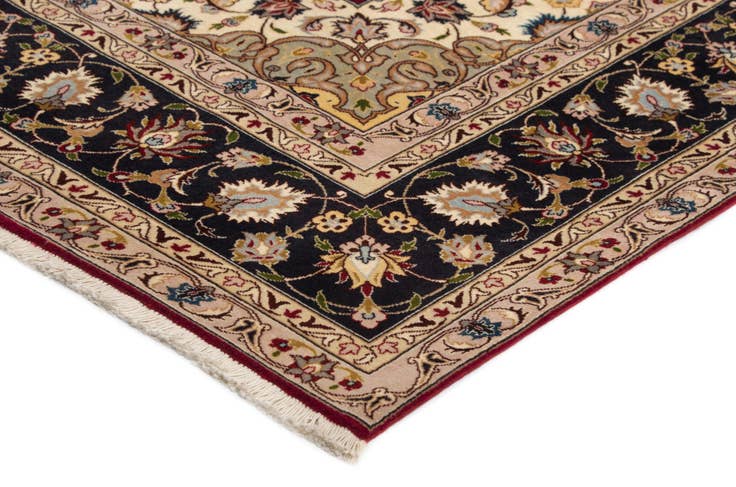 Detail image of 6' 9 x 10' 7 Tabriz Rug