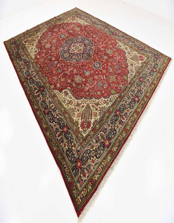 Detail image of 9' 9 x 12' 10 Tabriz Wool Rug