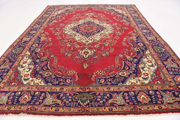 Detail image of 9' 10 x 12' 10 Hand Knotted Tabriz Persian Wool Rug