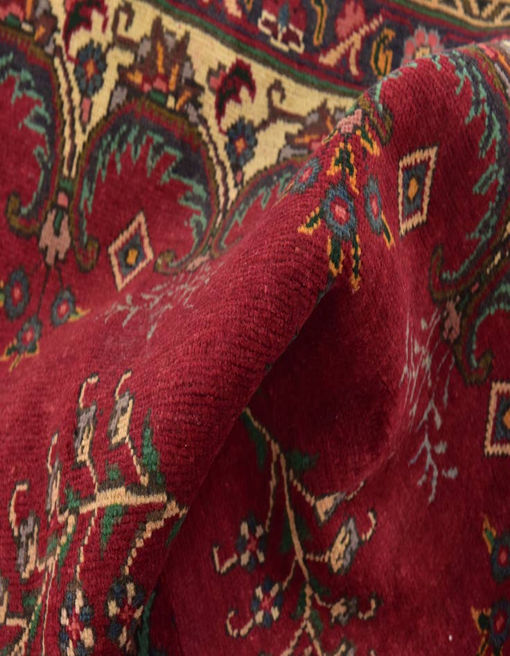 Detail image of 5' 7 x 8' 9 Hand Knotted Tabriz Persian Wool Rug