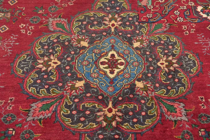Detail image of 5' 7 x 8' 9 Hand Knotted Tabriz Persian Wool Rug