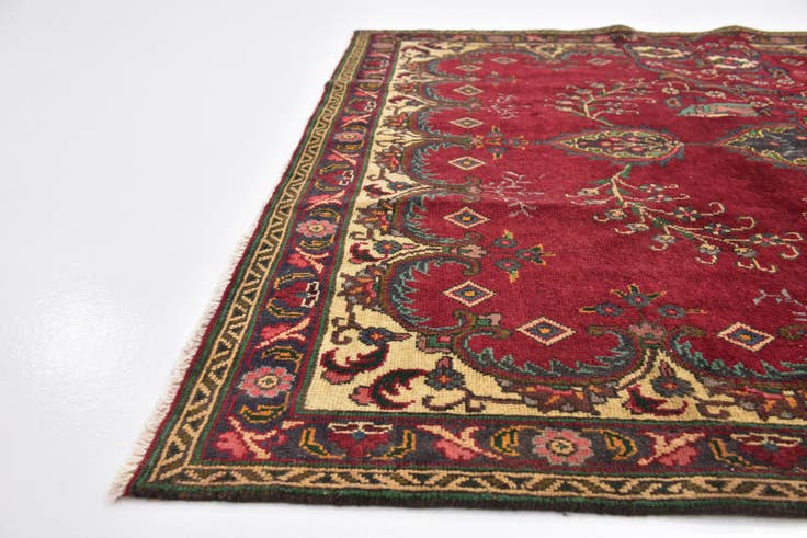 Detail image of 5' 7 x 8' 9 Hand Knotted Tabriz Persian Wool Rug