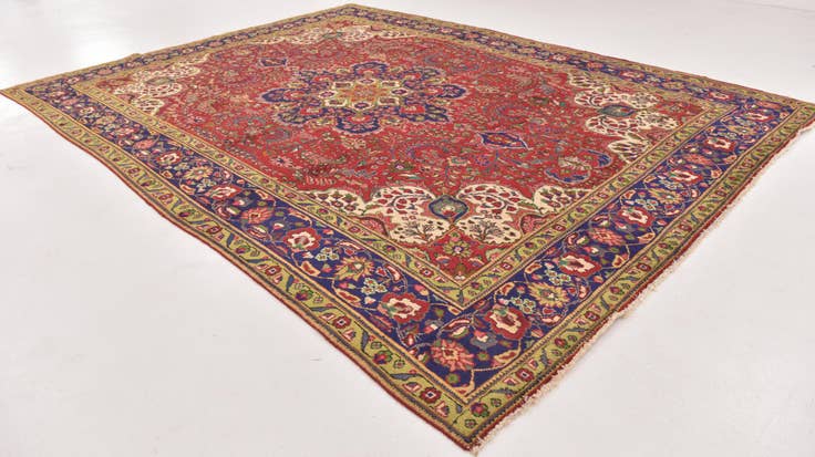 Detail image of 9' 7 x 12' 10 Hand Knotted Tabriz Persian Wool Rug