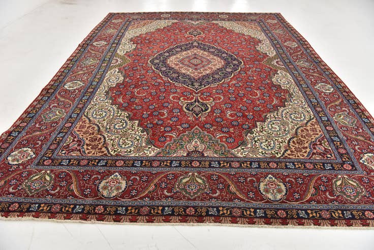Detail image of 10' 2 x 13' 5 Hand Knotted Tabriz Persian Wool Rug