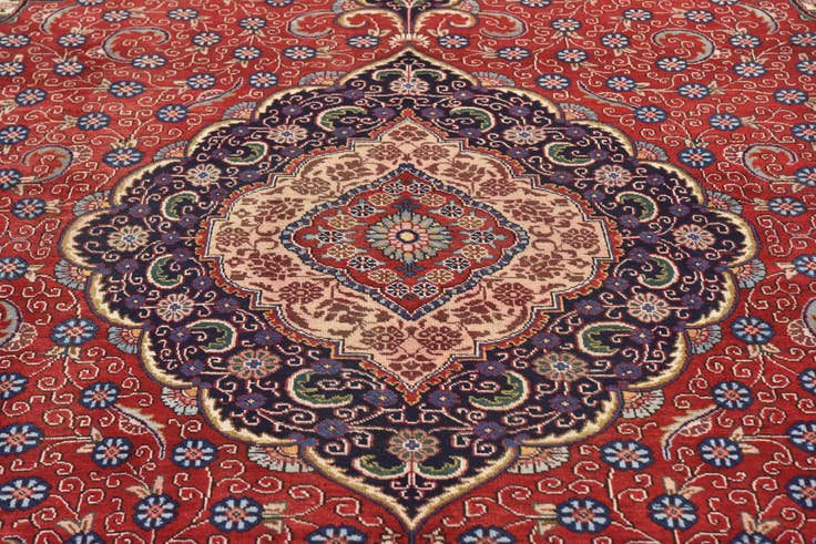 Detail image of 10' 2 x 13' 5 Hand Knotted Tabriz Persian Wool Rug