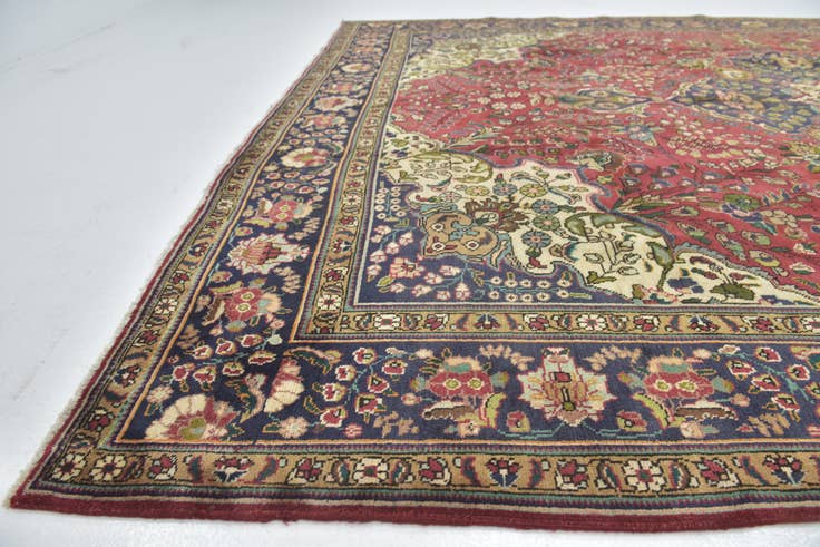 Detail image of 9' 6 x 12' 9 Hand Knotted Tabriz Persian Wool Rug
