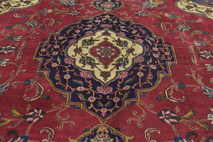 Detail image of 9' 10 x 12' 7 Hand Knotted Tabriz Persian Wool Rug