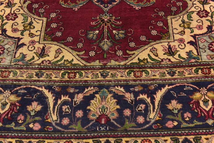 Detail image of 9' 8 x 13' Hand Knotted Tabriz Persian Wool Rug