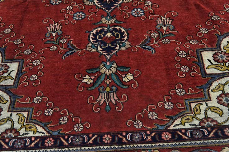 Detail image of 9' 10 x 13' Hand Knotted Tabriz Persian Wool Rug