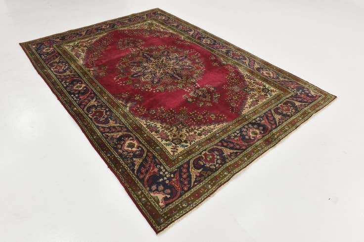 Detail image of 7' x 9' 6 Hand Knotted Tabriz Persian Wool Rug