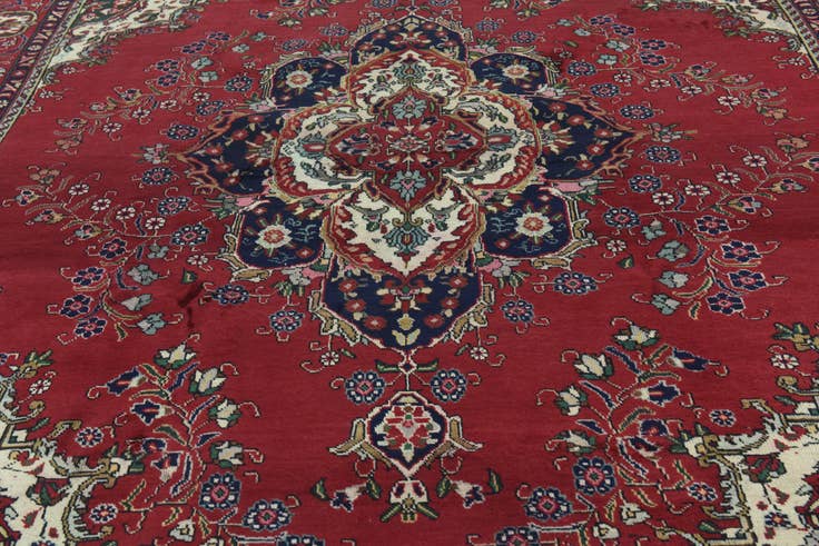 Detail image of 9' 8 x 12' 8 Hand Knotted Tabriz Persian Wool Rug