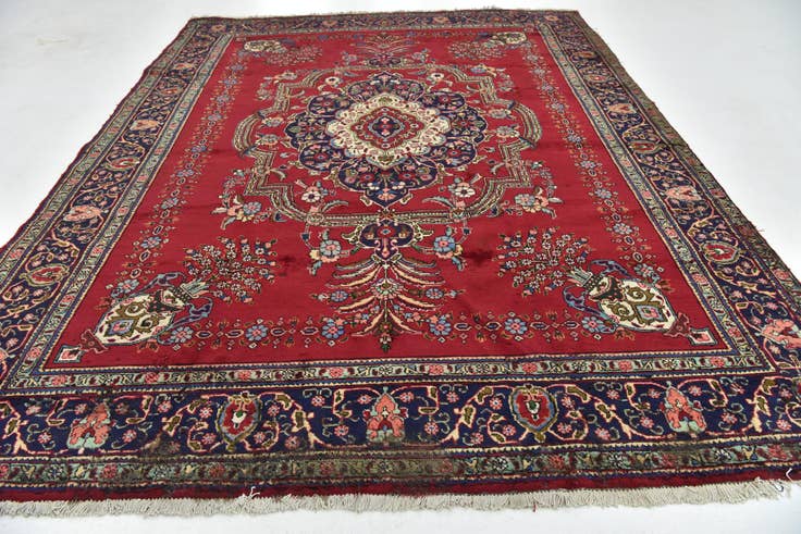 Detail image of 9' 9 x 12' 10 Hand Knotted Tabriz Persian Wool Rug