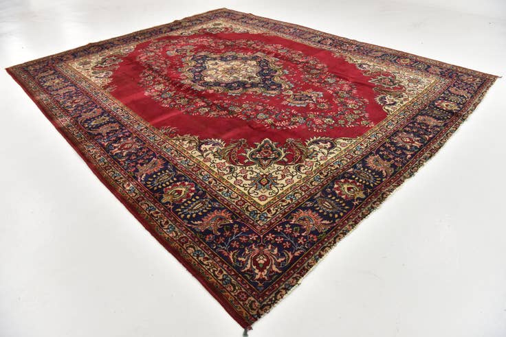 Detail image of 10' x 12' 6 Hand Knotted Tabriz Persian Wool Rug