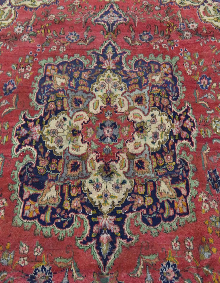 Detail image of 9' 6 x 12' 7 Hand Knotted Tabriz Persian Wool Rug