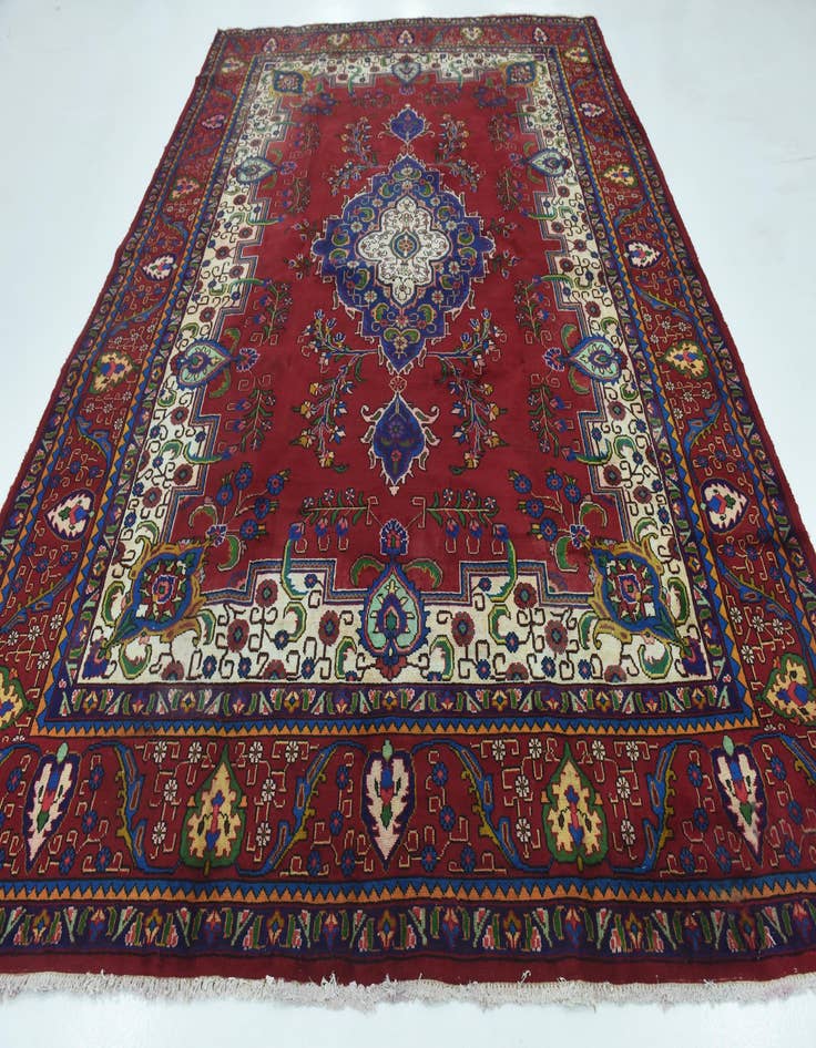 Detail image of 9' 6 x 12' 10  Hand Knotted Tabriz Persian Wool Rug