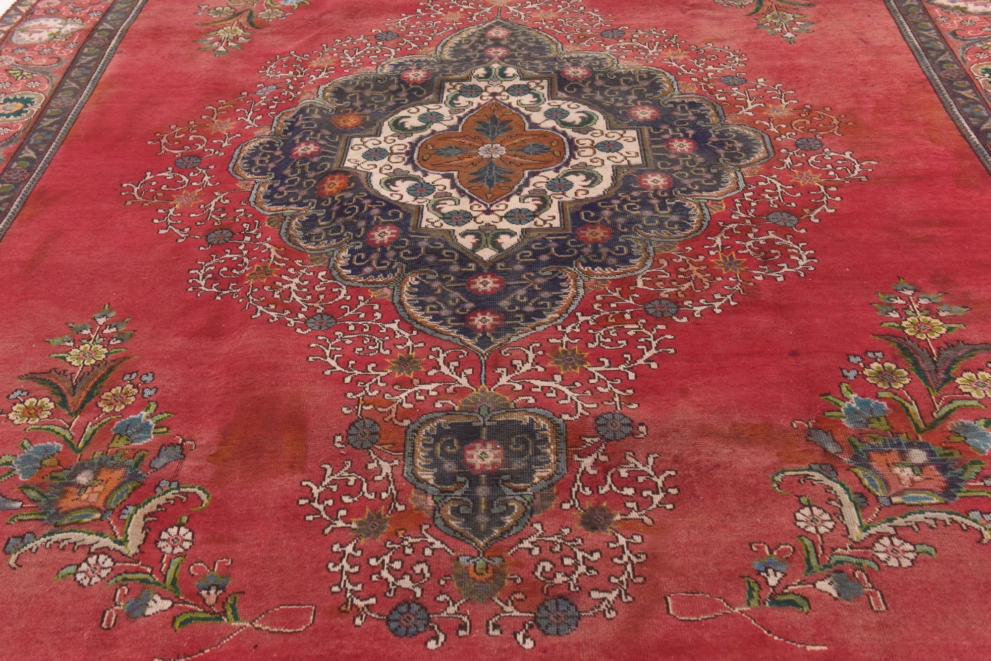 9' 7 x 12' 8 Hand Knotted Tabriz Persian Wool Rug