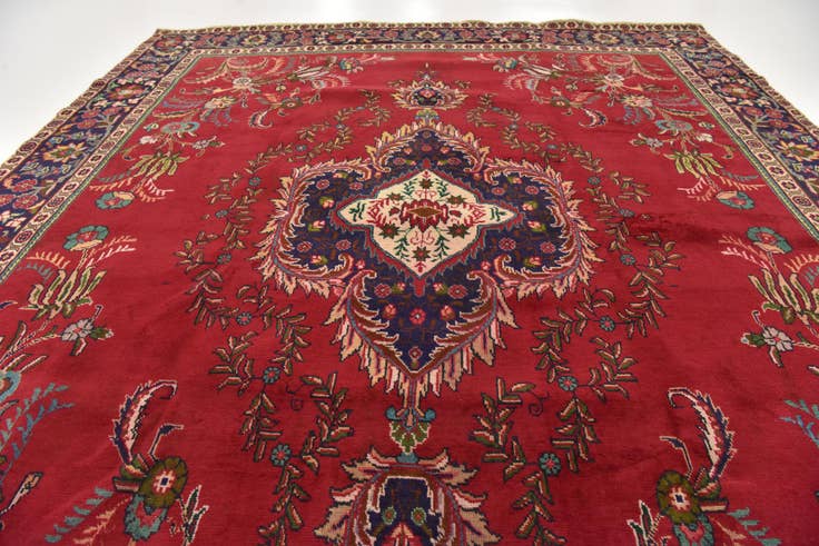 Detail image of 9' 8 x 12' 6 Hand Knotted Tabriz Persian Wool Rug