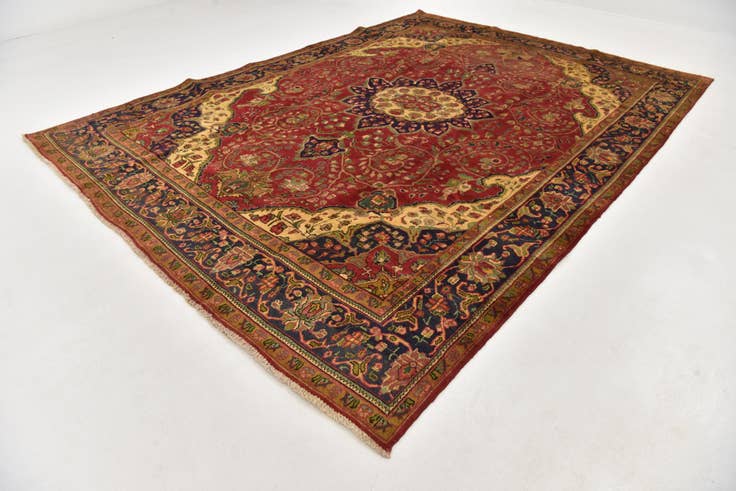 Detail image of 9' 7 x 12' 10 Hand Knotted Tabriz Persian Wool Rug