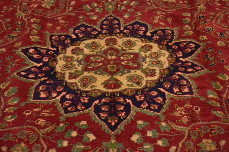 Detail image of 9' 7 x 12' 10 Hand Knotted Tabriz Persian Wool Rug