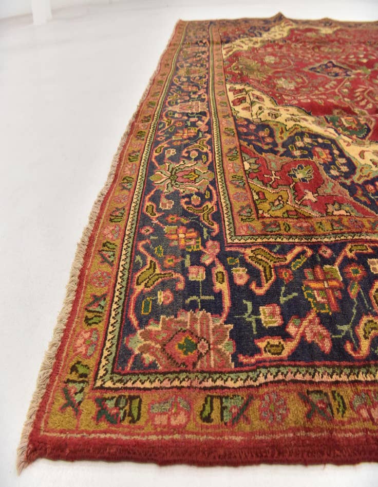 Detail image of 9' 7 x 12' 10  Hand Knotted Tabriz Persian Wool Rug