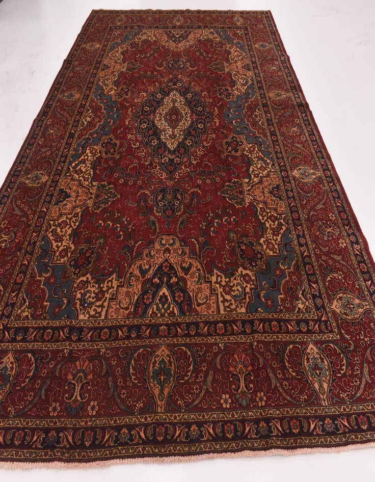 Detail image of 9' 9 x 13'  Hand Knotted Tabriz Persian Wool Rug