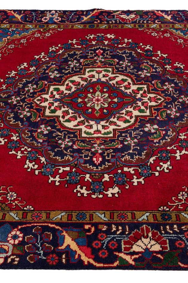 Detail image of 6' 4 x 8' 10 Hand Knotted Tabriz Persian Wool Rug
