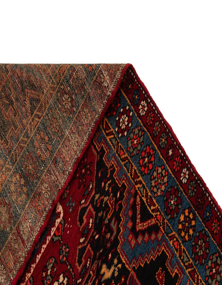Detail image of 4' 1 x 6' Taleghan Rug