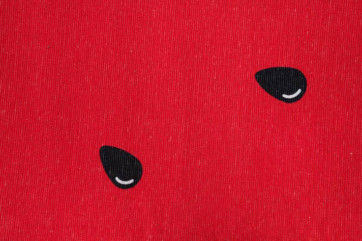 Detail image of 5' 3 x 7' 8 Washable Timeless Rug