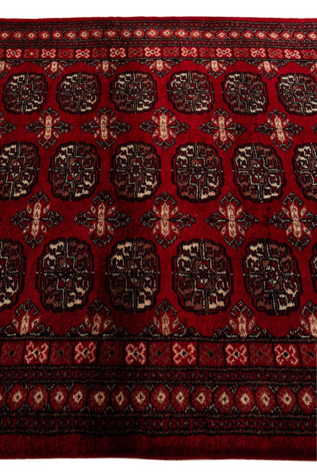 Detail image of 4' 2 x 6' 3 Torkaman Wool Rug