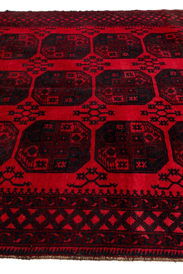Detail image of 7' 5 x 9' 7 Hand Knotted Torkaman Persian Wool Rug