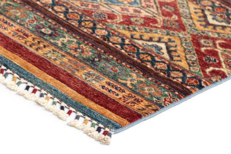 Detail image of 6' 8 x 9' 7 Torkman Wool Rug