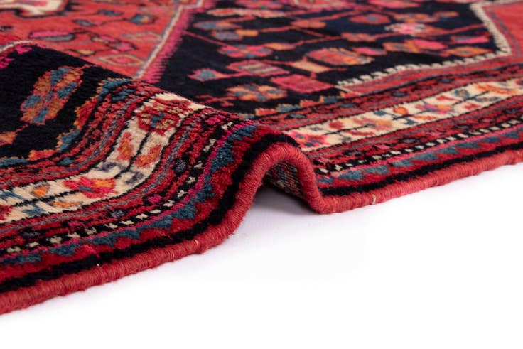 Detail image of 4' 2 x 7' 3 Tuyserkan Wool Rug