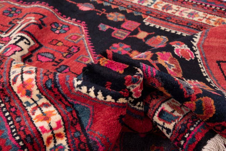 Detail image of 4' 2 x 7' 3 Tuyserkan Wool Rug