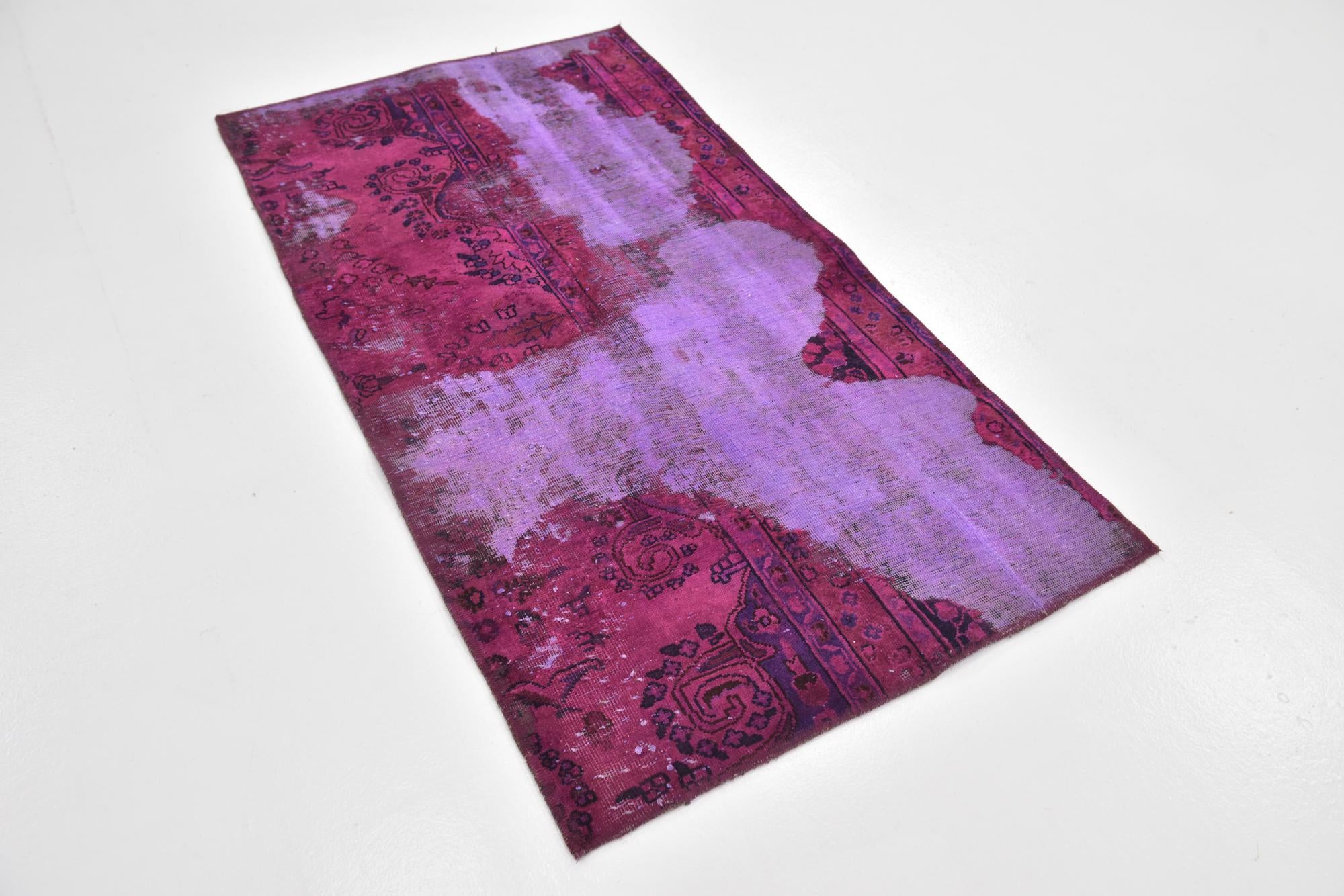 2' 9 x 5' 2 Hand Knotted Ultra Vintage Persian Wool Rug