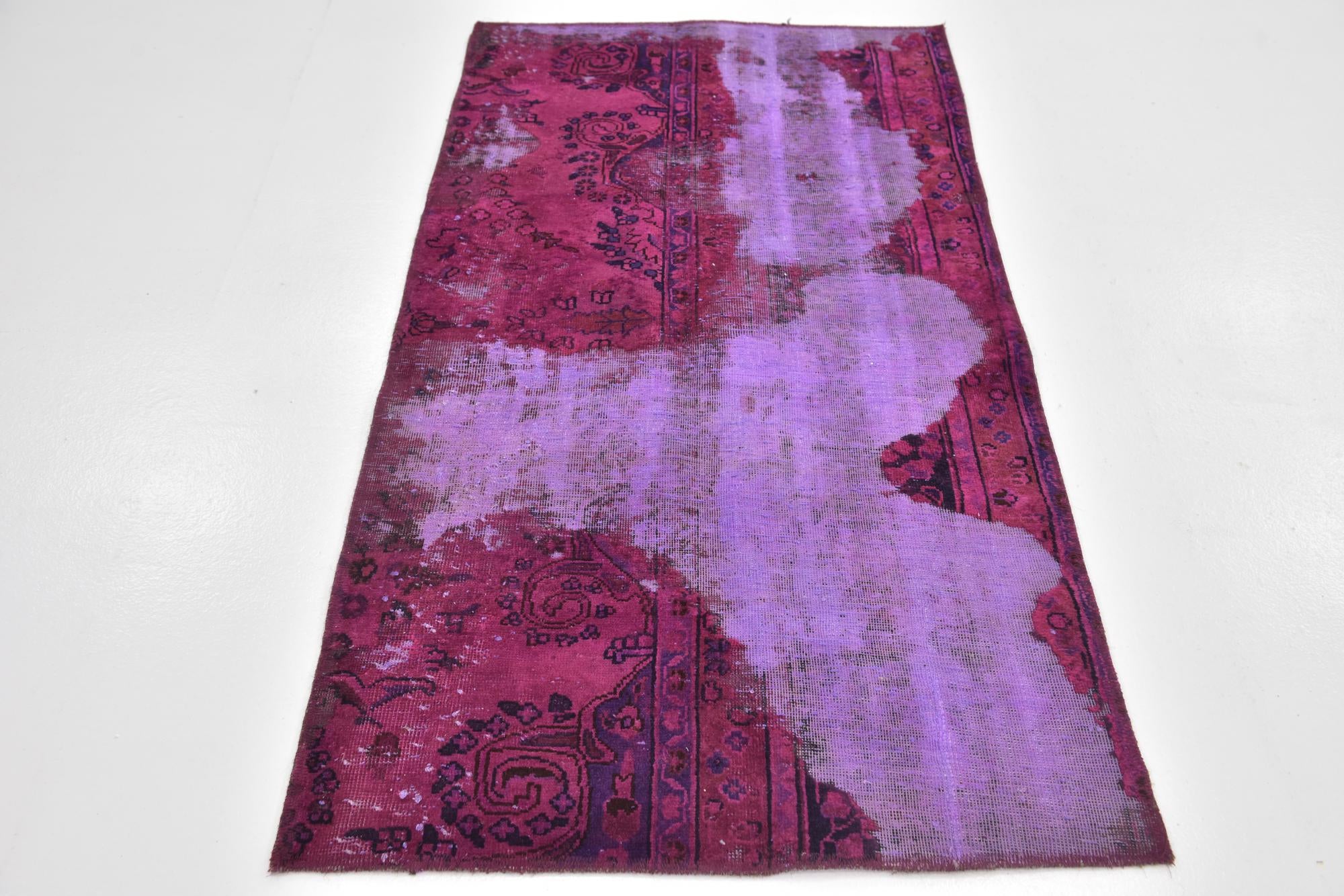 2' 9 x 5' 2 Hand Knotted Ultra Vintage Persian Wool Rug