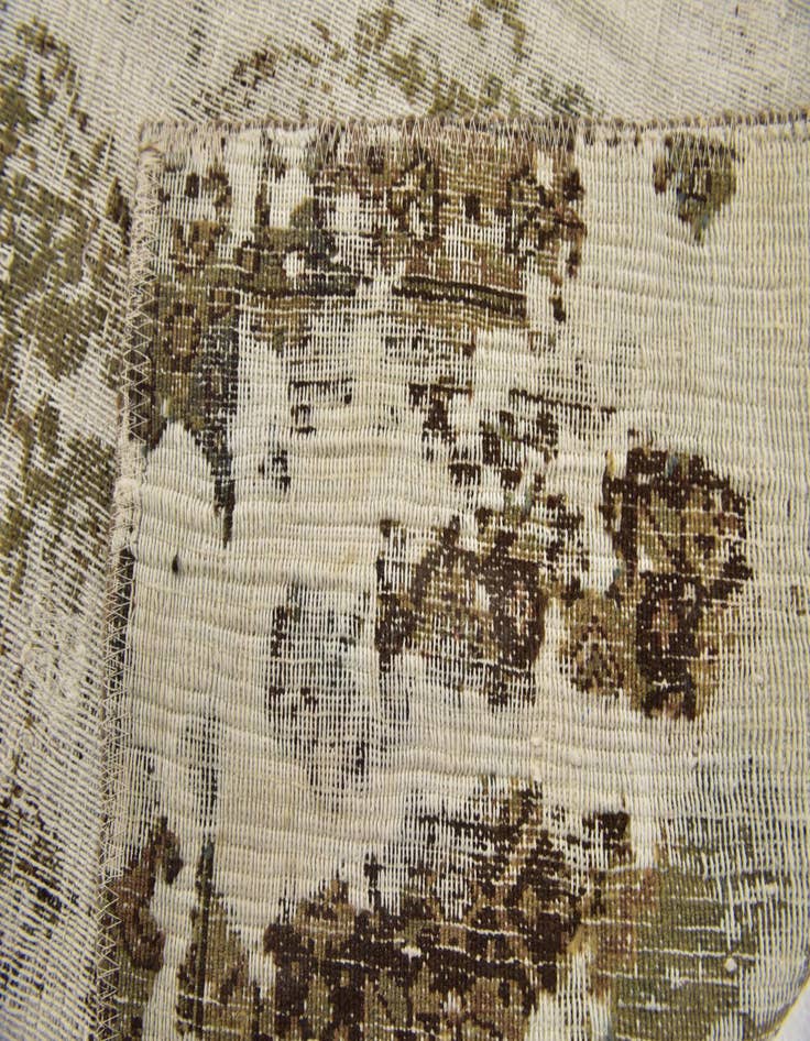 Detail image of 2' 6 x 4' 8  Hand Knotted Ultra Vintage Persian Wool Rug