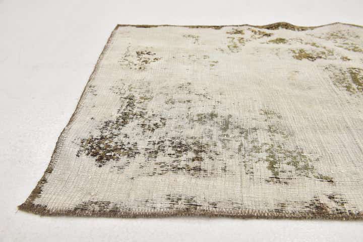 2' 6 x 4' 8 Hand Knotted Ultra Vintage Persian Wool Rug