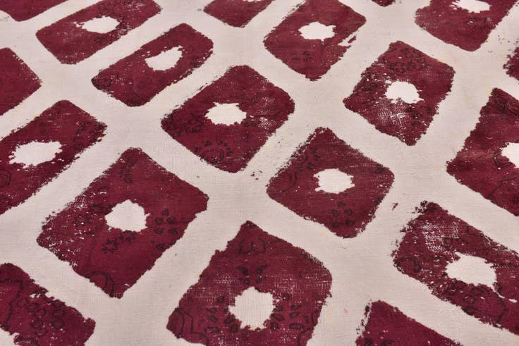 Detail image of 8' 10 x 11' 9 Hand Knotted Ultra Vintage Persian Wool Rug