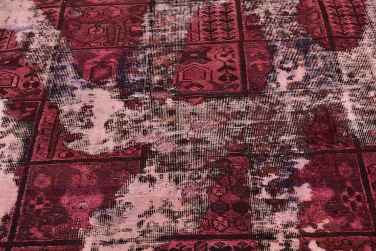 Detail image of 6' 6 x 8' 9 Hand Knotted Ultra Vintage Persian Wool Rug
