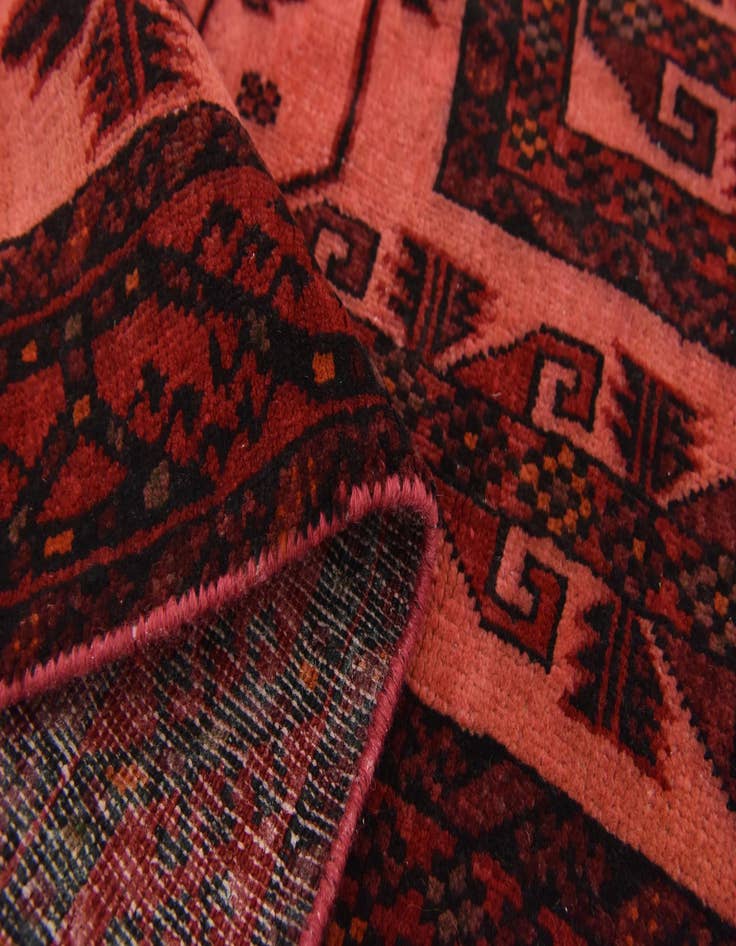Detail image of 2' 4 x 4' Hand Knotted Ultra Vintage Persian Wool Rug