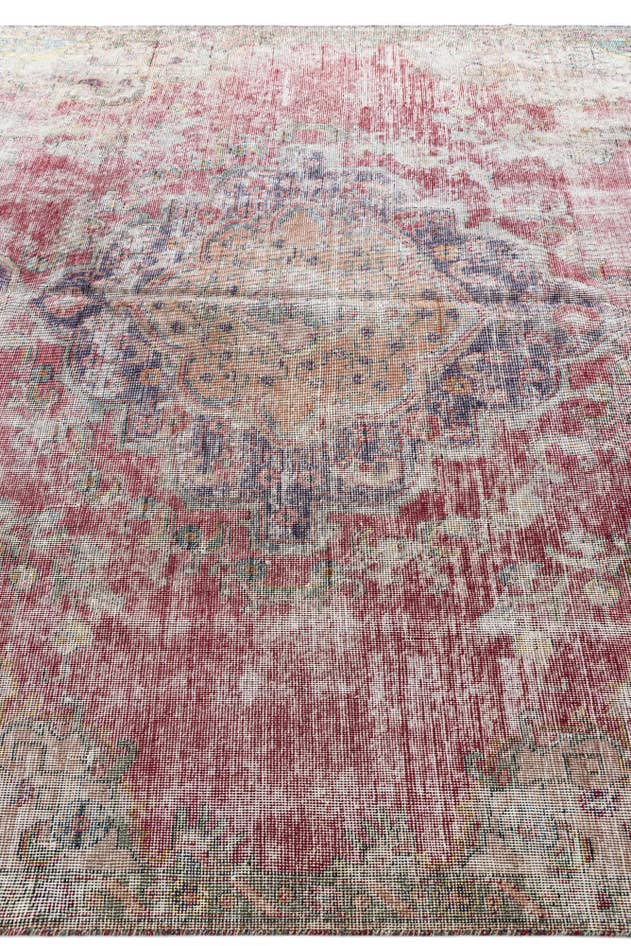 Detail image of 7' 3 x 10' 4 Hand Knotted Ultra Vintage Persian Wool Rug
