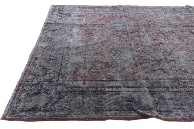 Detail image of 7' 10 x 10' 10 Hand Knotted Ultra Vintage Persian Wool Rug