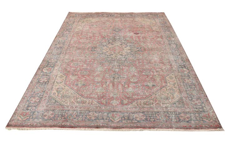 Detail image of 6' 8 x 9' 9 Hand Knotted Ultra Vintage Persian Wool Rug