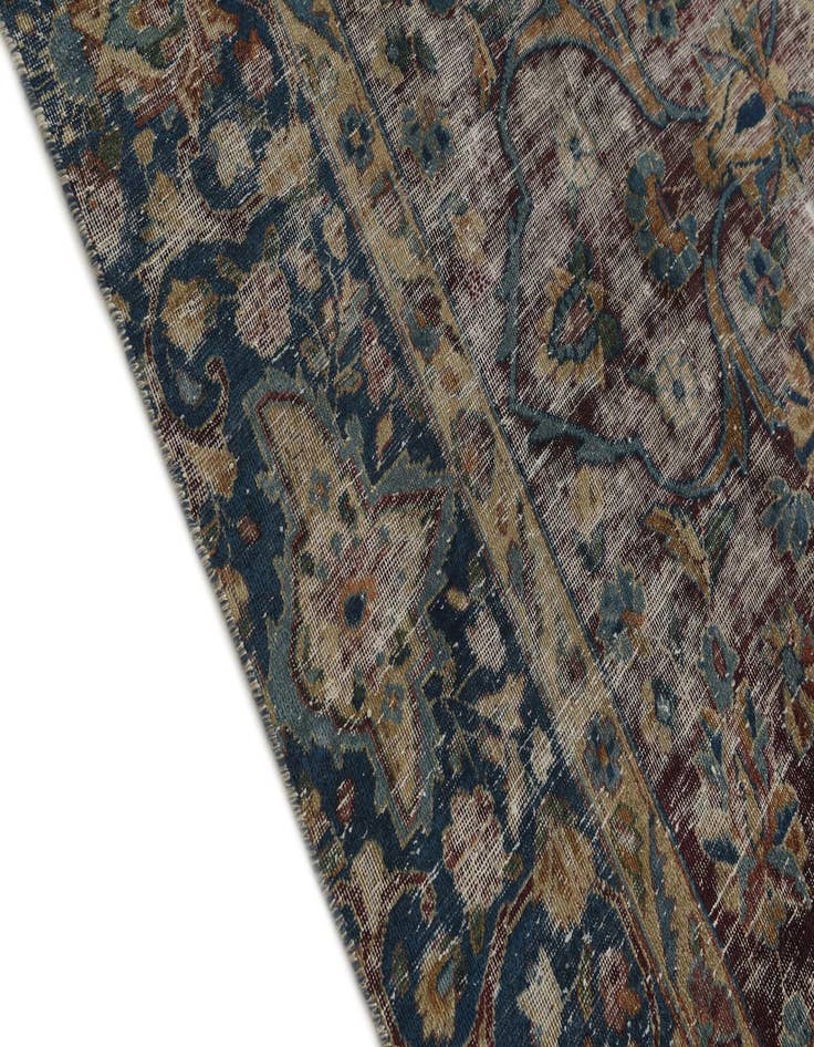 Detail image of 8' 7 x 12' 9  Hand Knotted Ultra Vintage Persian Wool Rug