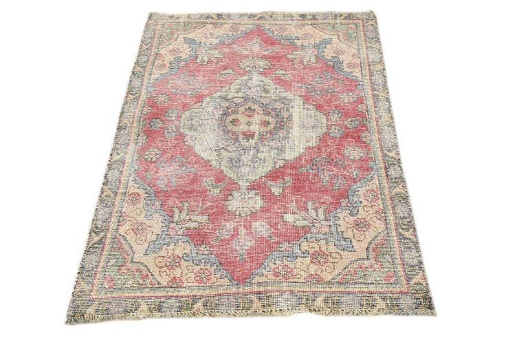 Detail image of 3' x 4' 5 Hand Knotted Ultra Vintage Persian Wool Rug