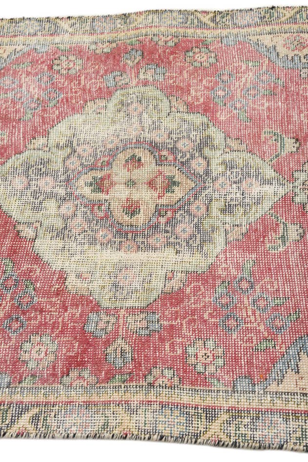 Detail image of 3' x 4' 5 Hand Knotted Ultra Vintage Persian Wool Rug