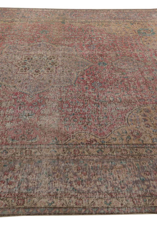 Detail image of 9' 10 x 12' 8 Hand Knotted Ultra Vintage Persian Wool Rug