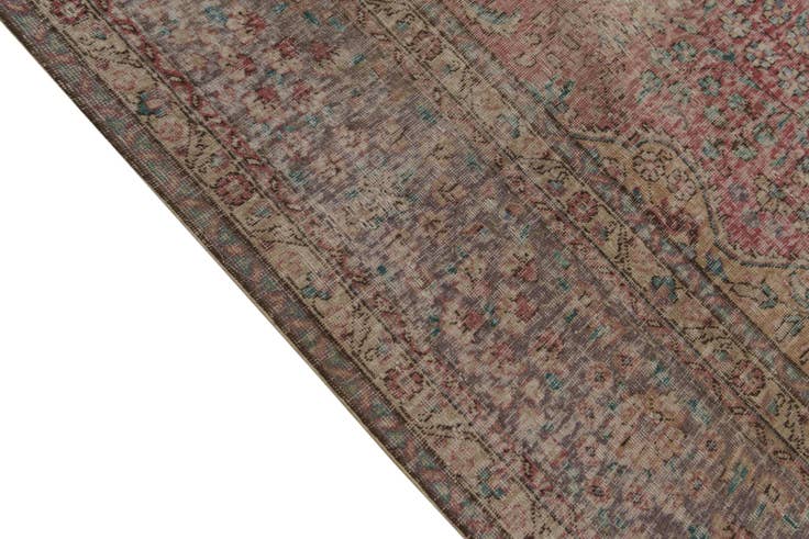 Detail image of 9' 10 x 12' 8 Hand Knotted Ultra Vintage Persian Wool Rug